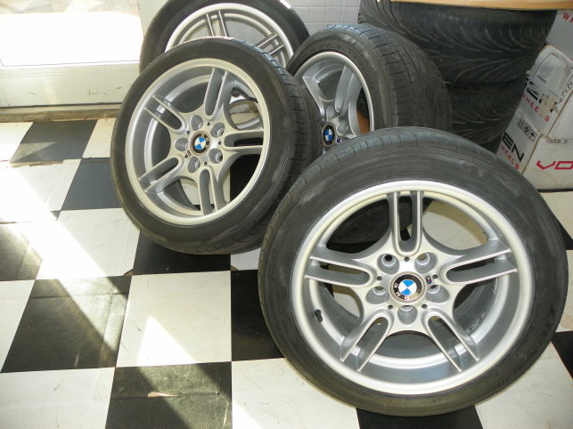 ORIGINAL BMW M5 WHEELS STAGERED 17" REFINISHED - 51075  (miami